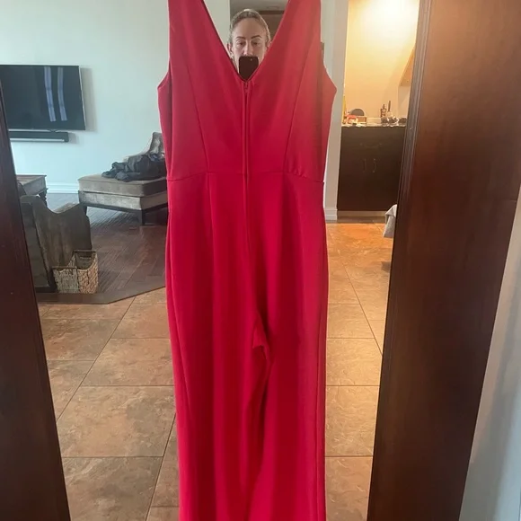 Red sleeveless pants jumpsuit - Picture 3 of 4